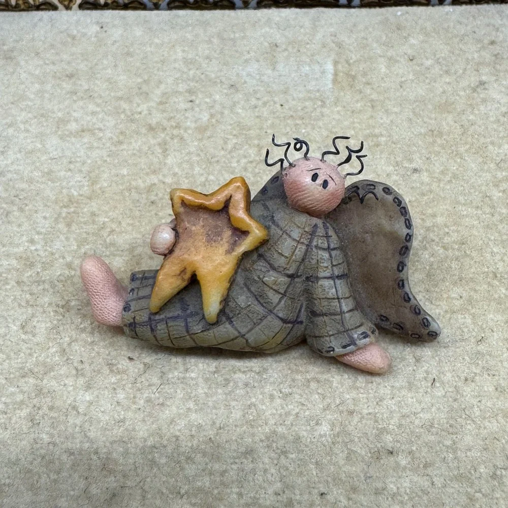 Vintage Folk Art Angel Resin Pin Primitive Plaid Gown Wire Hair Holding Star
